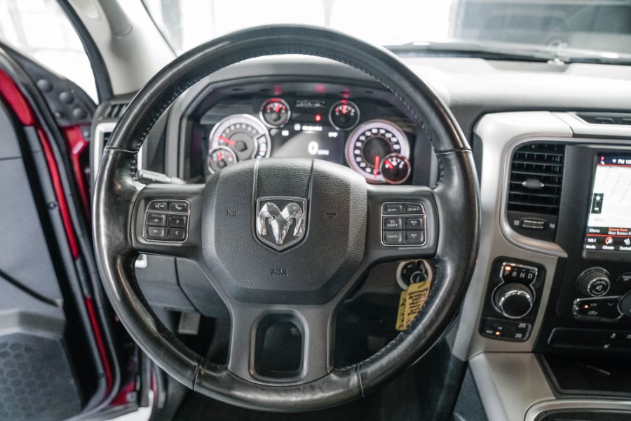 Used Ram 1500 Classic Warlock 4x4 Quad Cab 6''4" Box 2019 | 26 Motors Corp. Bronx, New York Used Ram 1500 Classic Warlock 4x4 Quad Cab 6''4" Box 2019 | 26 Motors Corp. Bronx, New York