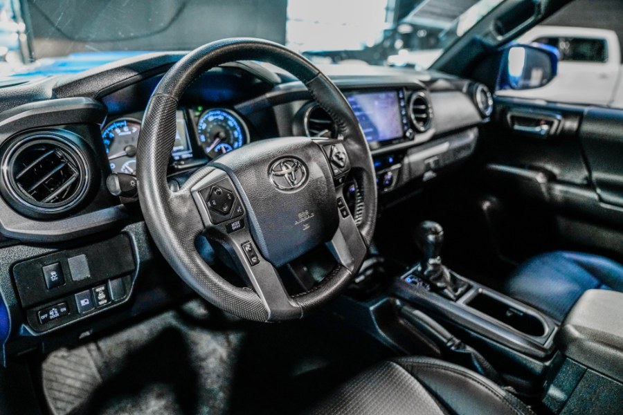 Used Toyota Tacoma 4WD TRD Off Road Double Cab 6'' Bed V6 AT (Natl) 2020 | 26 Motors Corp. Bronx, New York Used Toyota Tacoma 4WD TRD Off Road Double Cab 6'' Bed V6 AT (Natl) 2020 | 26 Motors Corp. Bronx, New York