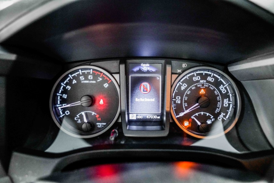 Used Toyota Tacoma 4WD TRD Sport Double Cab 5'' Bed V6 MT (Natl) 2019 | 26 Motors Corp. Bronx, New York Used Toyota Tacoma 4WD TRD Sport Double Cab 5'' Bed V6 MT (Natl) 2019 | 26 Motors Corp. Bronx, New York