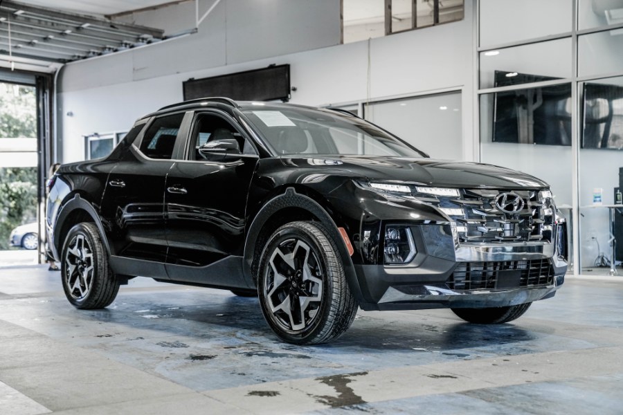 Used Hyundai Santa Cruz Ultimate AWD w/Colour Pkg 2022 | 26 Motors Corp. Bronx, New York Used Hyundai Santa Cruz Ultimate AWD w/Colour Pkg 2022 | 26 Motors Corp. Bronx, New York
