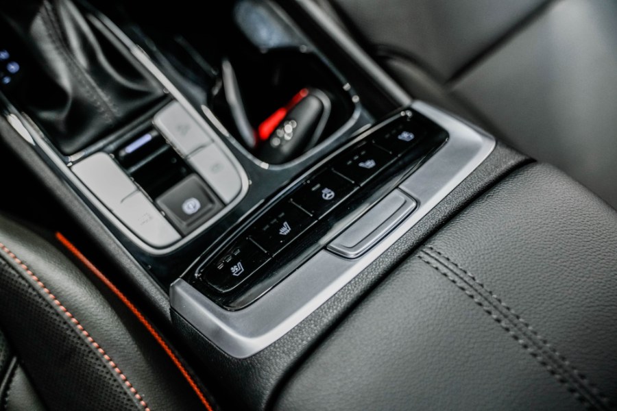 Used Hyundai Santa Cruz Ultimate AWD w/Colour Pkg 2022 | 26 Motors Corp. Bronx, New York Used Hyundai Santa Cruz Ultimate AWD w/Colour Pkg 2022 | 26 Motors Corp. Bronx, New York