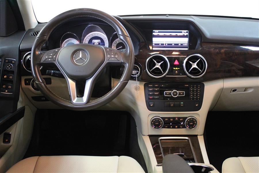 Used Mercedes-benz Glk 350 4MATIC 2015 | Fast Track Motors. Paterson, New Jersey Used Mercedes-benz Glk 350 4MATIC 2015 | Fast Track Motors. Paterson, New Jersey