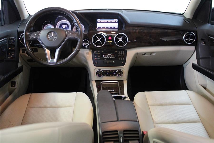 Used Mercedes-benz Glk 350 4MATIC 2015 | Fast Track Motors. Paterson, New Jersey Used Mercedes-benz Glk 350 4MATIC 2015 | Fast Track Motors. Paterson, New Jersey