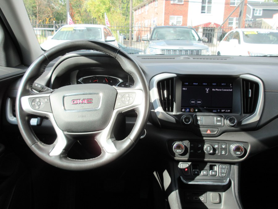 Used GMC Terrain FWD 4dr SLT 2020 | Route 27 Auto Mall. Linden, New Jersey Used GMC Terrain FWD 4dr SLT 2020 | Route 27 Auto Mall. Linden, New Jersey