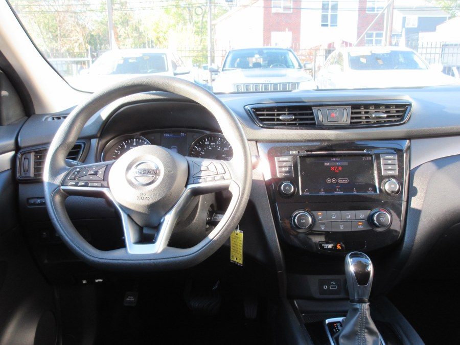 2020 Nissan Rogue Sport FWD S, available for sale in Linden, New Jersey | Route 27 Auto Mall. Linden, New Jersey 2020 Nissan Rogue Sport FWD S, available for sale in Linden, New Jersey | Route 27 Auto Mall. Linden, New Jersey