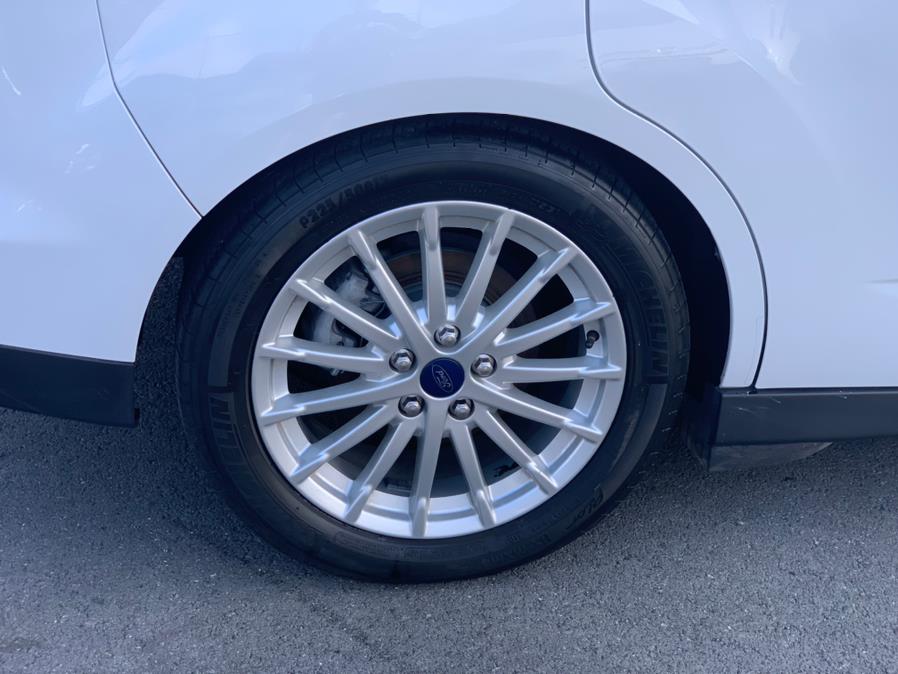 Used Ford C-Max Energi SEL 2014 | Green Light Auto Wholesale. Daly City, California Used Ford C-Max Energi SEL 2014 | Green Light Auto Wholesale. Daly City, California