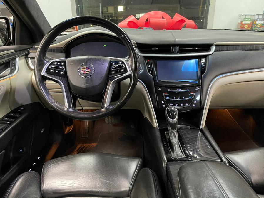 Used Cadillac XTS 4dr Sdn Platinum AWD 2013 | 5 Towns Drive. Inwood, New York Used Cadillac XTS 4dr Sdn Platinum AWD 2013 | 5 Towns Drive. Inwood, New York