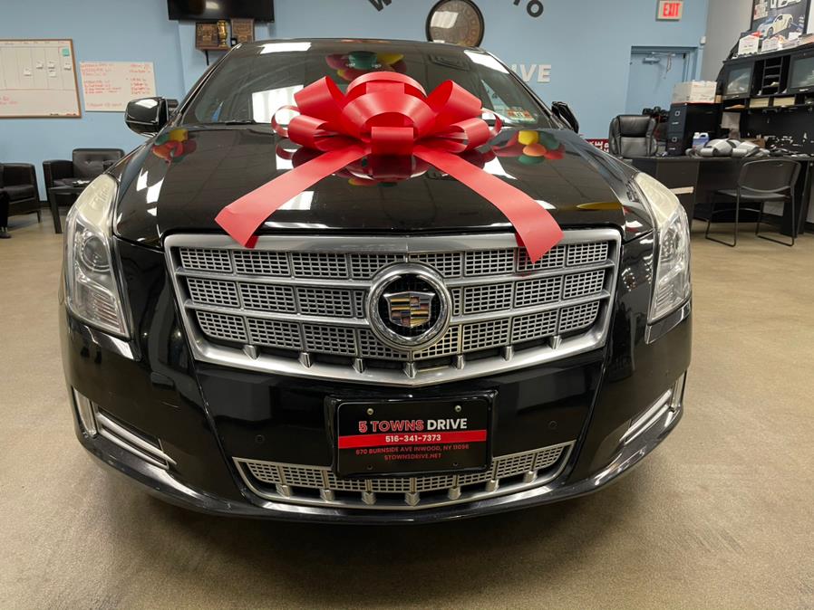 Used Cadillac XTS 4dr Sdn Platinum AWD 2013 | 5 Towns Drive. Inwood, New York Used Cadillac XTS 4dr Sdn Platinum AWD 2013 | 5 Towns Drive. Inwood, New York