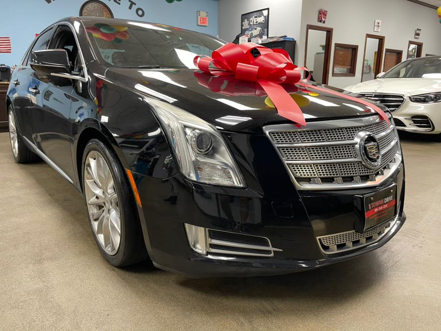 Used Cadillac XTS 4dr Sdn Platinum AWD 2013 | 5 Towns Drive. Inwood, New York Used Cadillac XTS 4dr Sdn Platinum AWD 2013 | 5 Towns Drive. Inwood, New York
