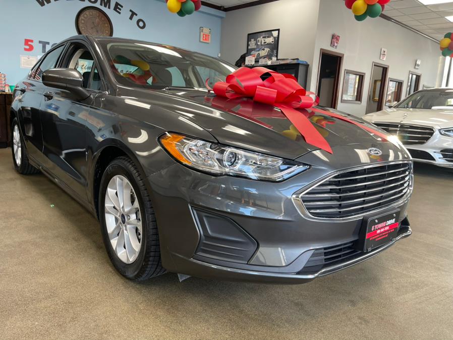 Used Ford Fusion SE FWD 2020 | 5 Towns Drive. Inwood, New York Used Ford Fusion SE FWD 2020 | 5 Towns Drive. Inwood, New York
