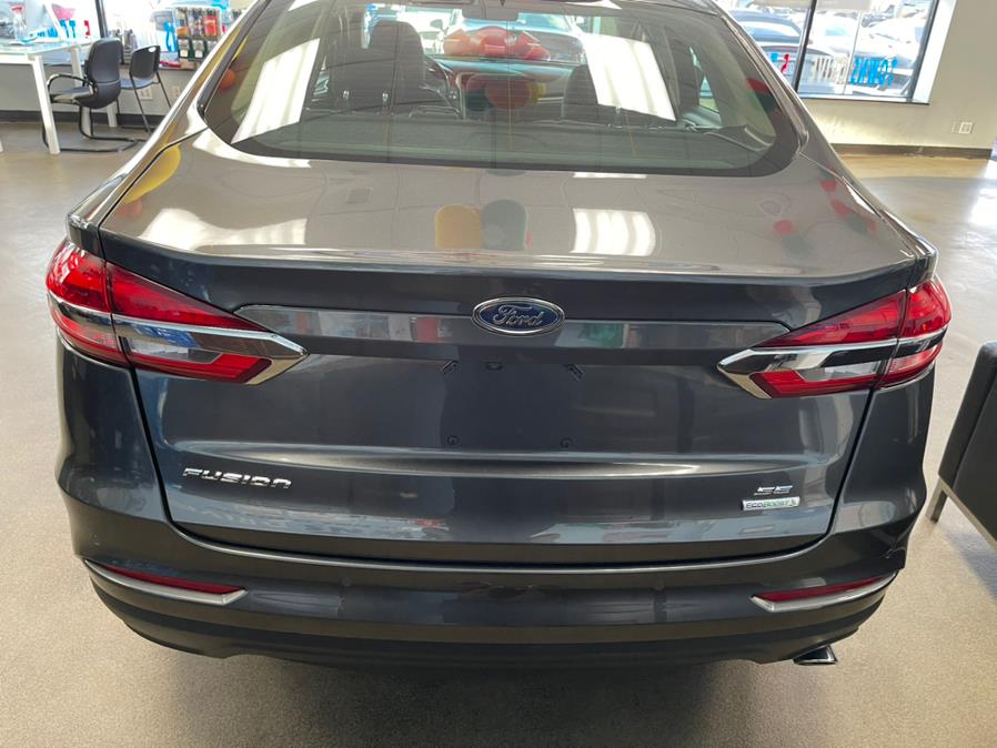 Used Ford Fusion SE FWD 2020 | 5 Towns Drive. Inwood, New York Used Ford Fusion SE FWD 2020 | 5 Towns Drive. Inwood, New York