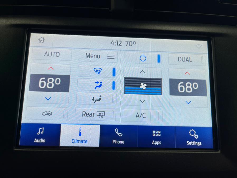 Used Ford Fusion SE FWD 2020 | 5 Towns Drive. Inwood, New York Used Ford Fusion SE FWD 2020 | 5 Towns Drive. Inwood, New York