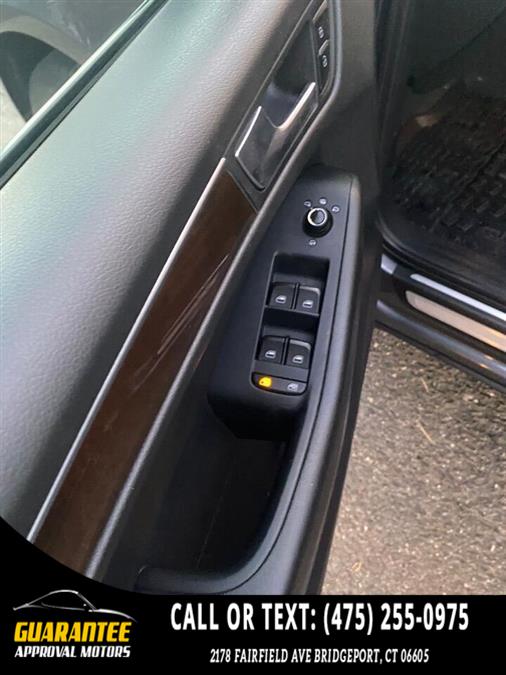 2012 Audi Q5 2.0T quattro Premium Plus AWD 4dr SUV, available for sale in Bridgeport, Connecticut | Guarantee Approval Motors. Bridgeport, Connecticut 2012 Audi Q5 2.0T quattro Premium Plus AWD 4dr SUV, available for sale in Bridgeport, Connecticut | Guarantee Approval Motors. Bridgeport, Connecticut