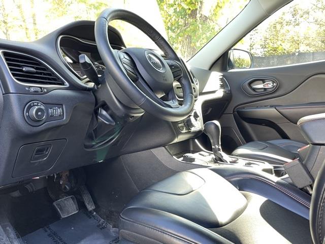 Used Jeep Cherokee Trailhawk 2019 | Blasius Federal Road. Brookfield, Connecticut Used Jeep Cherokee Trailhawk 2019 | Blasius Federal Road. Brookfield, Connecticut