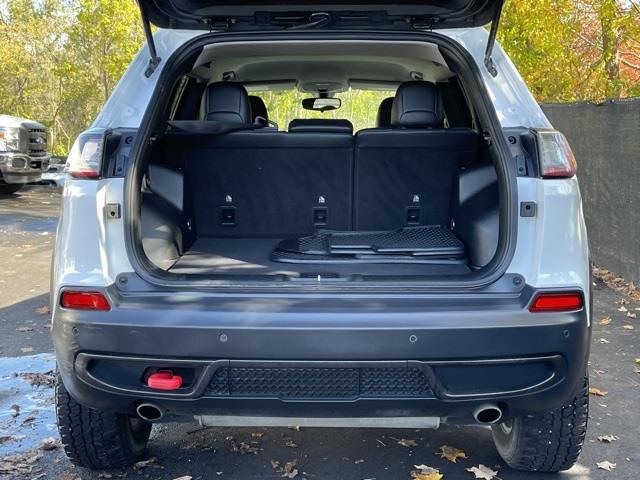 Used Jeep Cherokee Trailhawk 2019 | Blasius Federal Road. Brookfield, Connecticut Used Jeep Cherokee Trailhawk 2019 | Blasius Federal Road. Brookfield, Connecticut