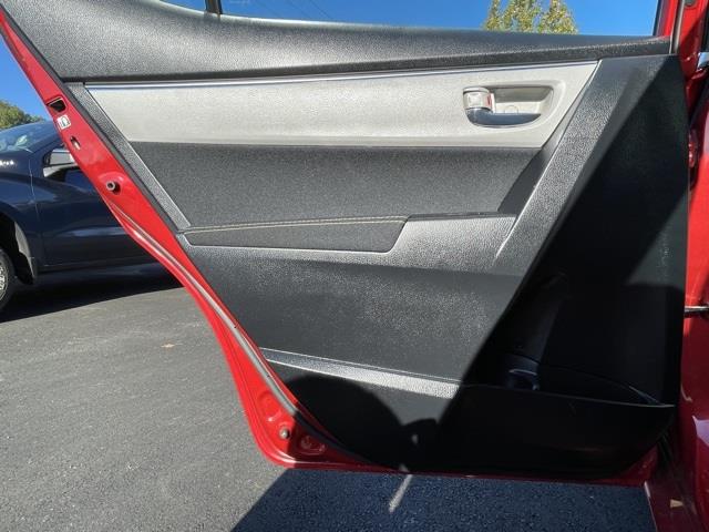 Used Toyota Corolla L 2015 | Blasius Federal Road. Brookfield, Connecticut Used Toyota Corolla L 2015 | Blasius Federal Road. Brookfield, Connecticut