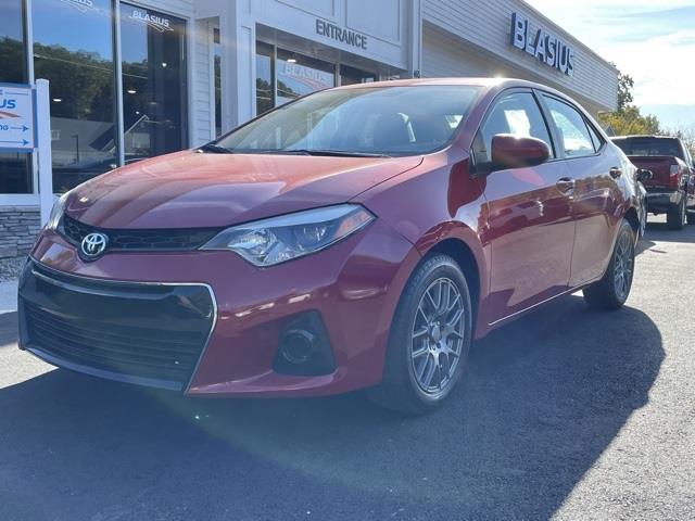 Used Toyota Corolla L 2015 | Blasius Federal Road. Brookfield, Connecticut Used Toyota Corolla L 2015 | Blasius Federal Road. Brookfield, Connecticut