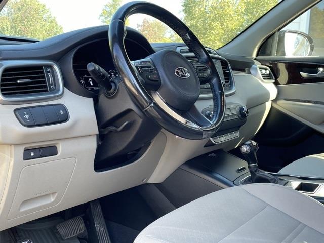 Used Kia Sorento LX 2016 | Blasius Federal Road. Brookfield, Connecticut Used Kia Sorento LX 2016 | Blasius Federal Road. Brookfield, Connecticut