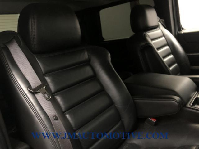 Used Hummer H2 4dr Wgn SUT 2005 | J&M Automotive Sls&Svc LLC. Naugatuck, Connecticut Used Hummer H2 4dr Wgn SUT 2005 | J&M Automotive Sls&Svc LLC. Naugatuck, Connecticut