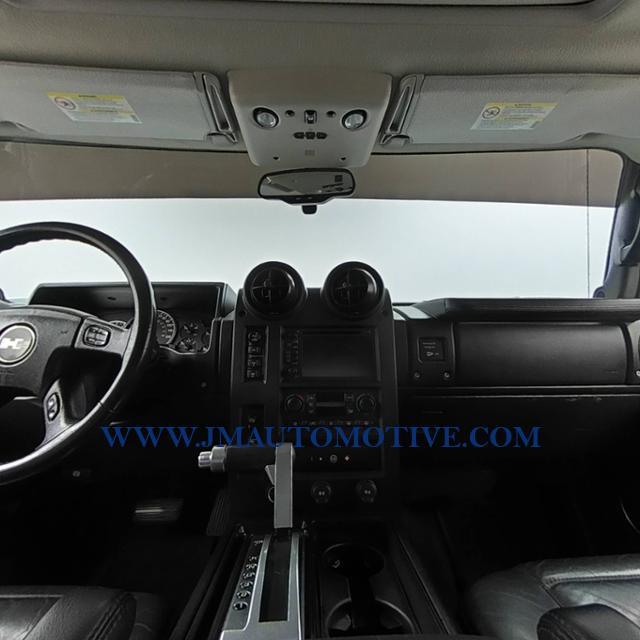 Used Hummer H2 4dr Wgn SUT 2005 | J&M Automotive Sls&Svc LLC. Naugatuck, Connecticut Used Hummer H2 4dr Wgn SUT 2005 | J&M Automotive Sls&Svc LLC. Naugatuck, Connecticut
