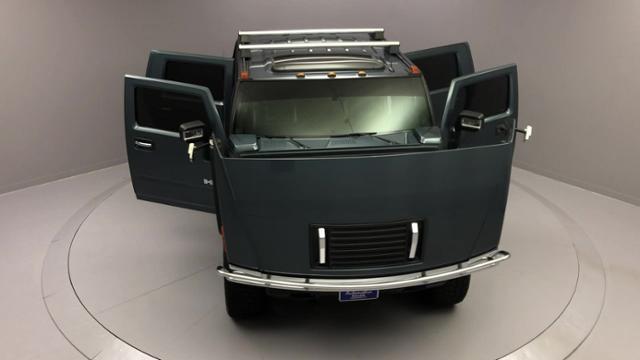 Used Hummer H2 4dr Wgn SUT 2005 | J&M Automotive Sls&Svc LLC. Naugatuck, Connecticut Used Hummer H2 4dr Wgn SUT 2005 | J&M Automotive Sls&Svc LLC. Naugatuck, Connecticut