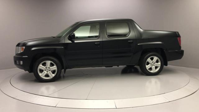 2009 Honda Ridgeline 4WD Crew Cab RTL, available for sale in Naugatuck, Connecticut | J&M Automotive Sls&Svc LLC. Naugatuck, Connecticut 2009 Honda Ridgeline 4WD Crew Cab RTL, available for sale in Naugatuck, Connecticut | J&M Automotive Sls&Svc LLC. Naugatuck, Connecticut