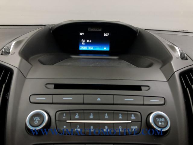 2017 Ford Escape SE 4WD, available for sale in Naugatuck, Connecticut | J&M Automotive Sls&Svc LLC. Naugatuck, Connecticut 2017 Ford Escape SE 4WD, available for sale in Naugatuck, Connecticut | J&M Automotive Sls&Svc LLC. Naugatuck, Connecticut