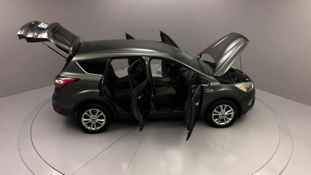 2017 Ford Escape SE 4WD, available for sale in Naugatuck, Connecticut | J&M Automotive Sls&Svc LLC. Naugatuck, Connecticut 2017 Ford Escape SE 4WD, available for sale in Naugatuck, Connecticut | J&M Automotive Sls&Svc LLC. Naugatuck, Connecticut