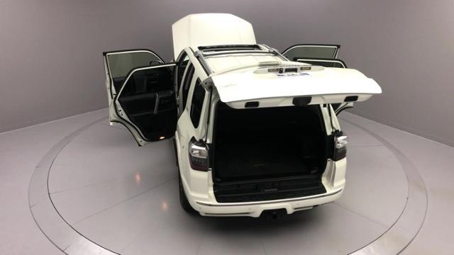 2015 Toyota 4runner 4WD 4dr V6 Limited, available for sale in Naugatuck, Connecticut | J&M Automotive Sls&Svc LLC. Naugatuck, Connecticut 2015 Toyota 4runner 4WD 4dr V6 Limited, available for sale in Naugatuck, Connecticut | J&M Automotive Sls&Svc LLC. Naugatuck, Connecticut