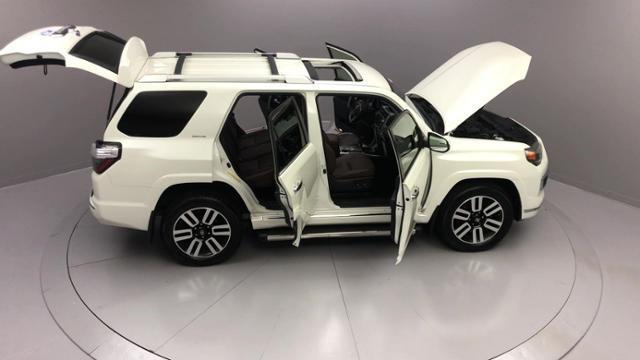 2015 Toyota 4runner 4WD 4dr V6 Limited, available for sale in Naugatuck, Connecticut | J&M Automotive Sls&Svc LLC. Naugatuck, Connecticut 2015 Toyota 4runner 4WD 4dr V6 Limited, available for sale in Naugatuck, Connecticut | J&M Automotive Sls&Svc LLC. Naugatuck, Connecticut