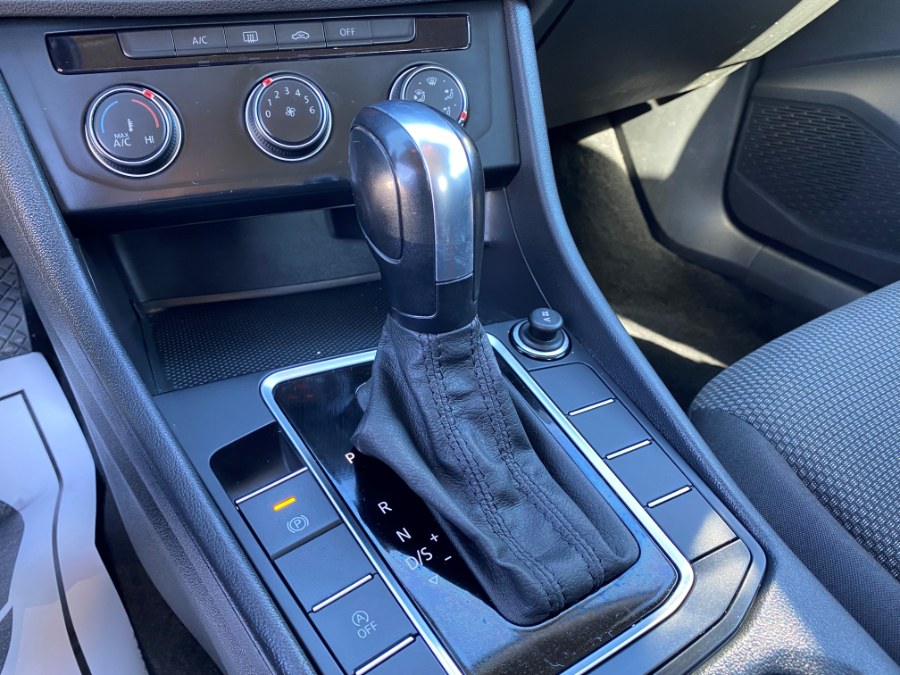 Used Volkswagen Jetta S Auto w/SULEV 2019 | Inman Motors Sales. Medford, Massachusetts Used Volkswagen Jetta S Auto w/SULEV 2019 | Inman Motors Sales. Medford, Massachusetts
