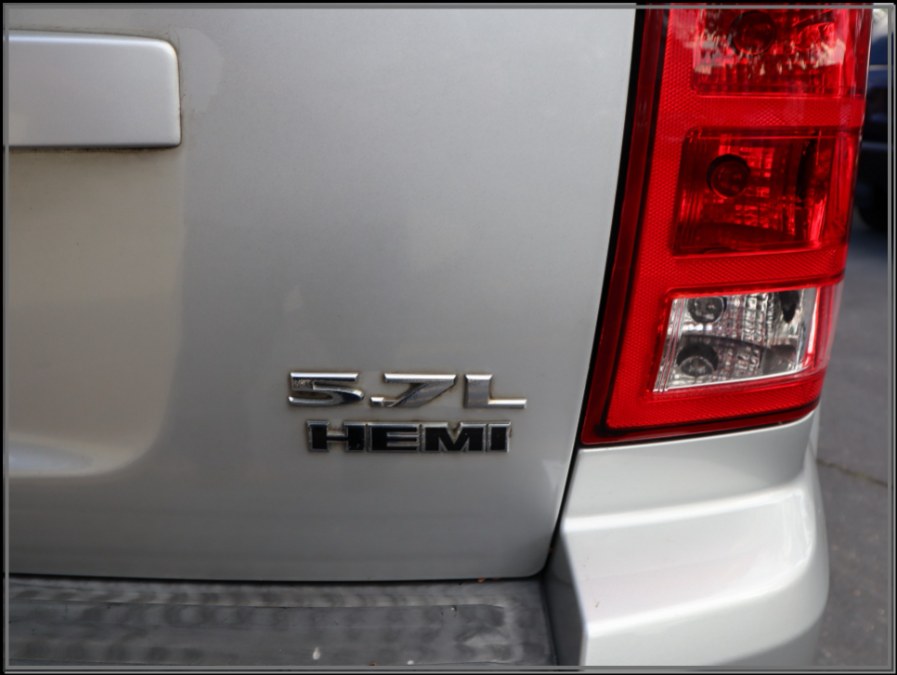 2006 Jeep Grand Cherokee 4dr Limited 4WD, available for sale in Huntington Station, New York | My Auto Inc.. Huntington Station, New York 2006 Jeep Grand Cherokee 4dr Limited 4WD, available for sale in Huntington Station, New York | My Auto Inc.. Huntington Station, New York