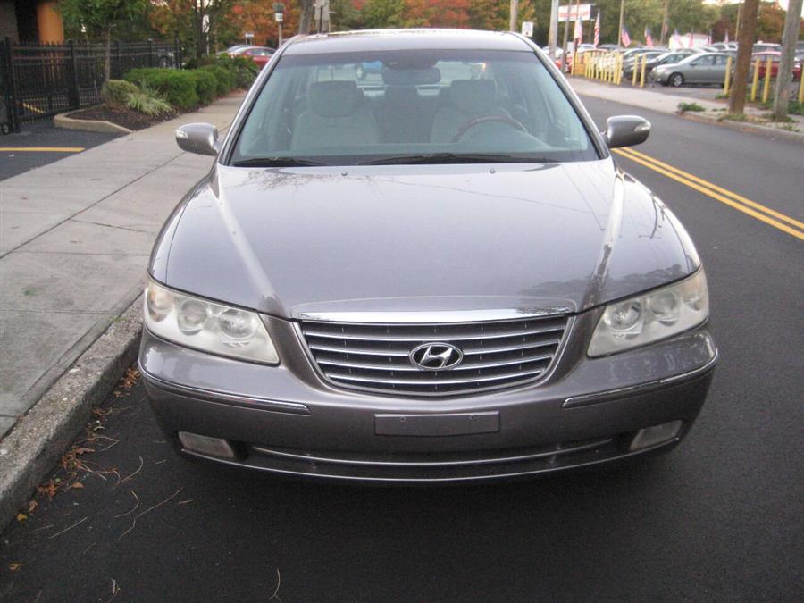 2008 Hyundai Azera Limited 4dr Sedan, available for sale in Massapequa, New York | Rite Choice Auto Inc.. Massapequa, New York 2008 Hyundai Azera Limited 4dr Sedan, available for sale in Massapequa, New York | Rite Choice Auto Inc.. Massapequa, New York