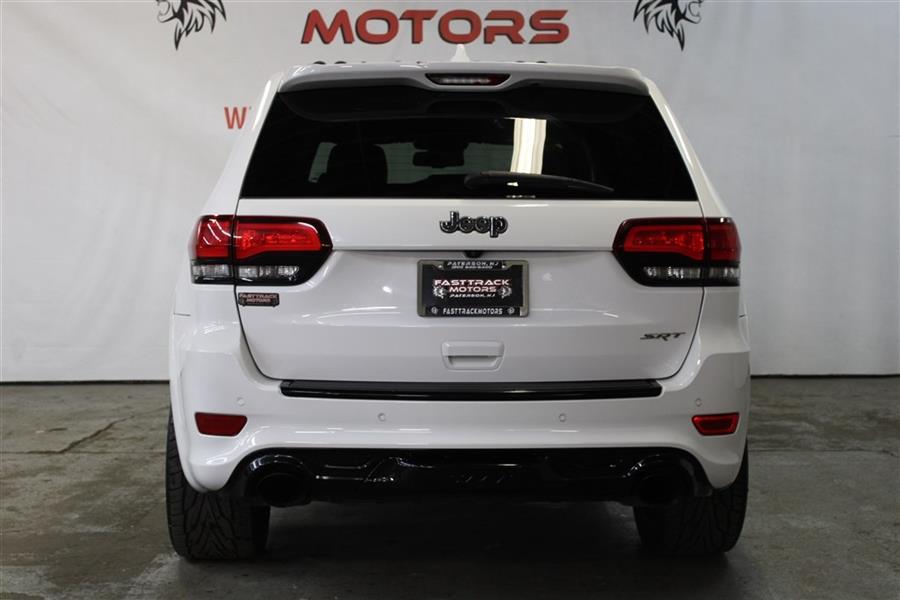 Used Jeep Grand Cherokee SRT-8 2015 | Fast Track Motors. Paterson, New Jersey Used Jeep Grand Cherokee SRT-8 2015 | Fast Track Motors. Paterson, New Jersey