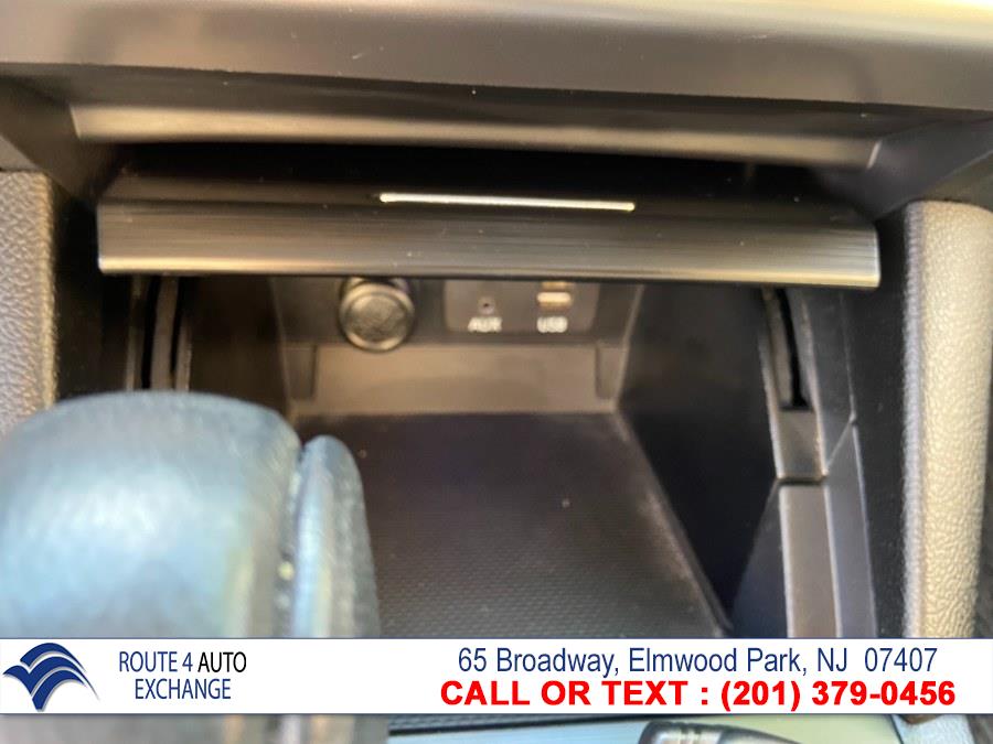 Used Subaru Outback 2.5i Limited 2017 | Route 4 Auto Exchange. Elmwood Park, New Jersey Used Subaru Outback 2.5i Limited 2017 | Route 4 Auto Exchange. Elmwood Park, New Jersey