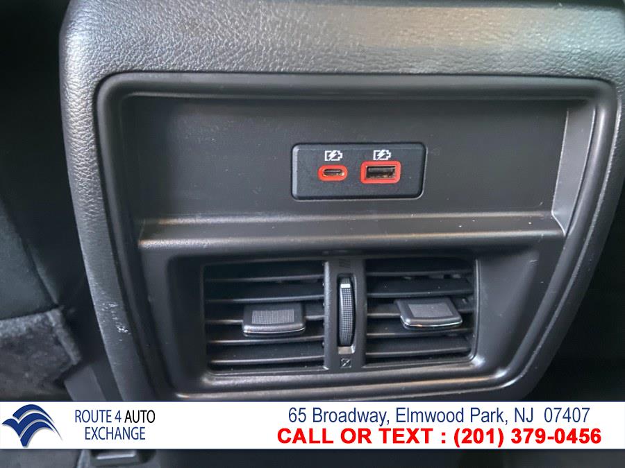 Used Nissan Murano AWD SV 2019 | Route 4 Auto Exchange. Elmwood Park, New Jersey Used Nissan Murano AWD SV 2019 | Route 4 Auto Exchange. Elmwood Park, New Jersey