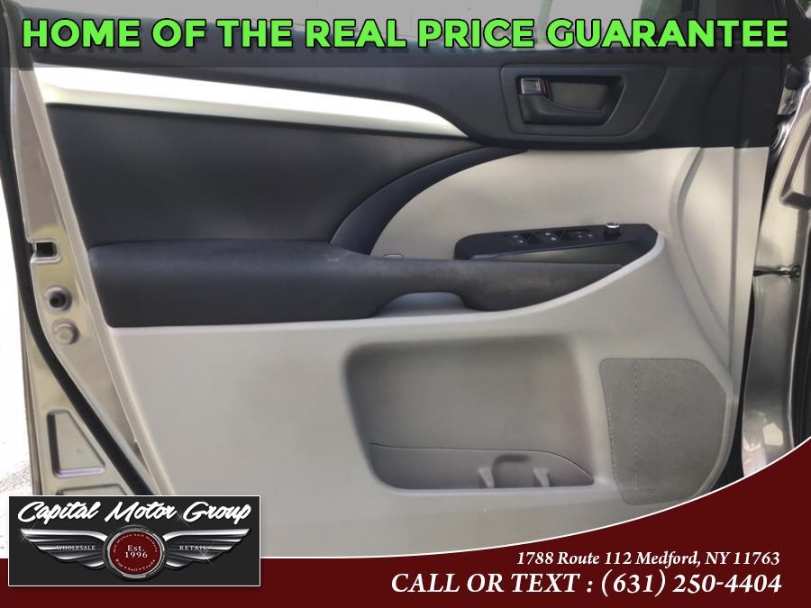 Used Toyota Highlander AWD 4dr V6 LE Plus (Natl) 2015 | Capital Motor Group Inc. Medford, New York Used Toyota Highlander AWD 4dr V6 LE Plus (Natl) 2015 | Capital Motor Group Inc. Medford, New York