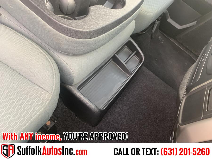 Used Ram 1500 Classic SLT 4x4 Crew Cab 6''4" Box 2020 | Suffolk Autos Inc. Medford, New York Used Ram 1500 Classic SLT 4x4 Crew Cab 6''4" Box 2020 | Suffolk Autos Inc. Medford, New York