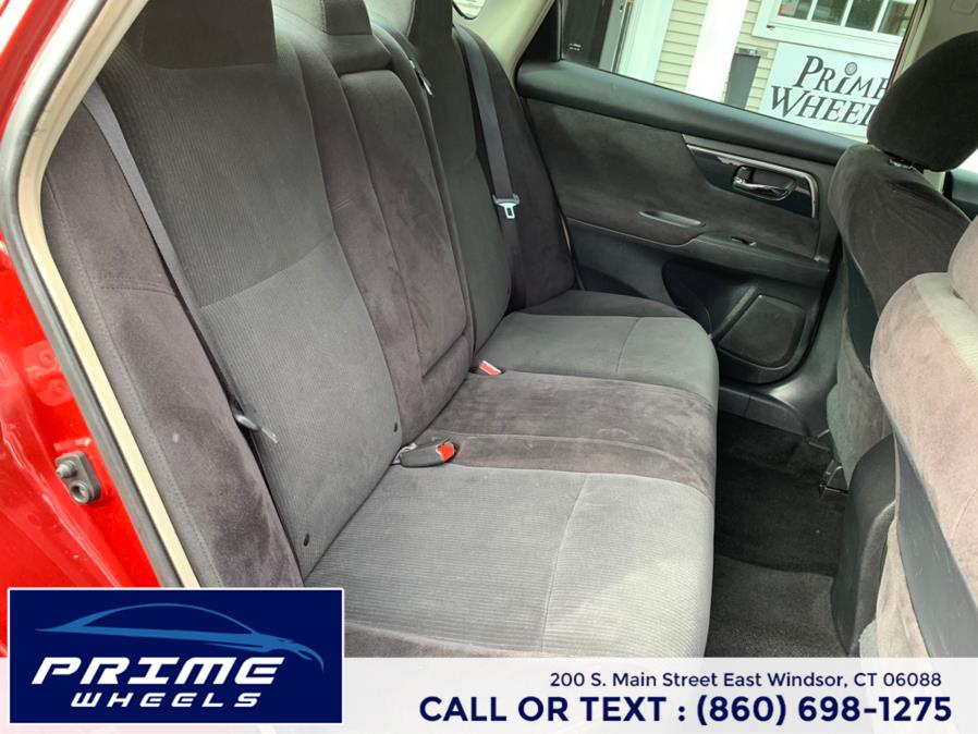 Used Nissan Altima 4dr Sdn I4 2.5 S 2013 | Prime Wheels. East Windsor, Connecticut Used Nissan Altima 4dr Sdn I4 2.5 S 2013 | Prime Wheels. East Windsor, Connecticut