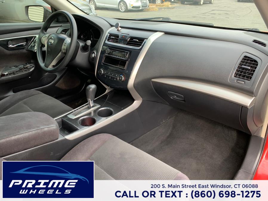 Used Nissan Altima 4dr Sdn I4 2.5 S 2013 | Prime Wheels. East Windsor, Connecticut Used Nissan Altima 4dr Sdn I4 2.5 S 2013 | Prime Wheels. East Windsor, Connecticut