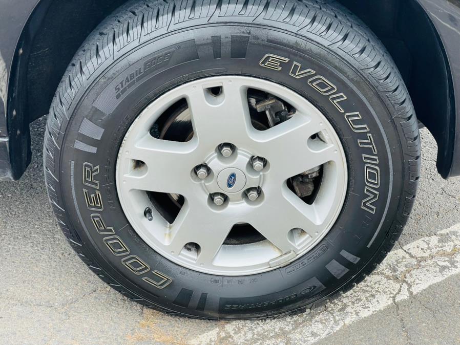 2007 Ford Escape 4WD 4dr V6 Auto XLT Sport, available for sale in New Britain, Connecticut | Supreme Automotive. New Britain, Connecticut 2007 Ford Escape 4WD 4dr V6 Auto XLT Sport, available for sale in New Britain, Connecticut | Supreme Automotive. New Britain, Connecticut