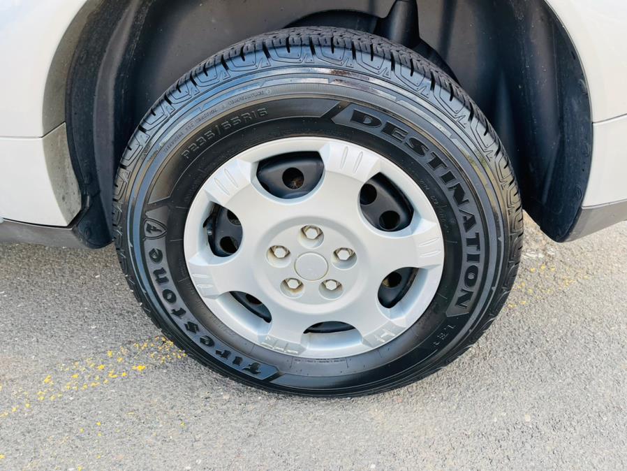 Used Saturn VUE FWD 4dr I4 Auto 2007 | Supreme Automotive. New Britain, Connecticut Used Saturn VUE FWD 4dr I4 Auto 2007 | Supreme Automotive. New Britain, Connecticut