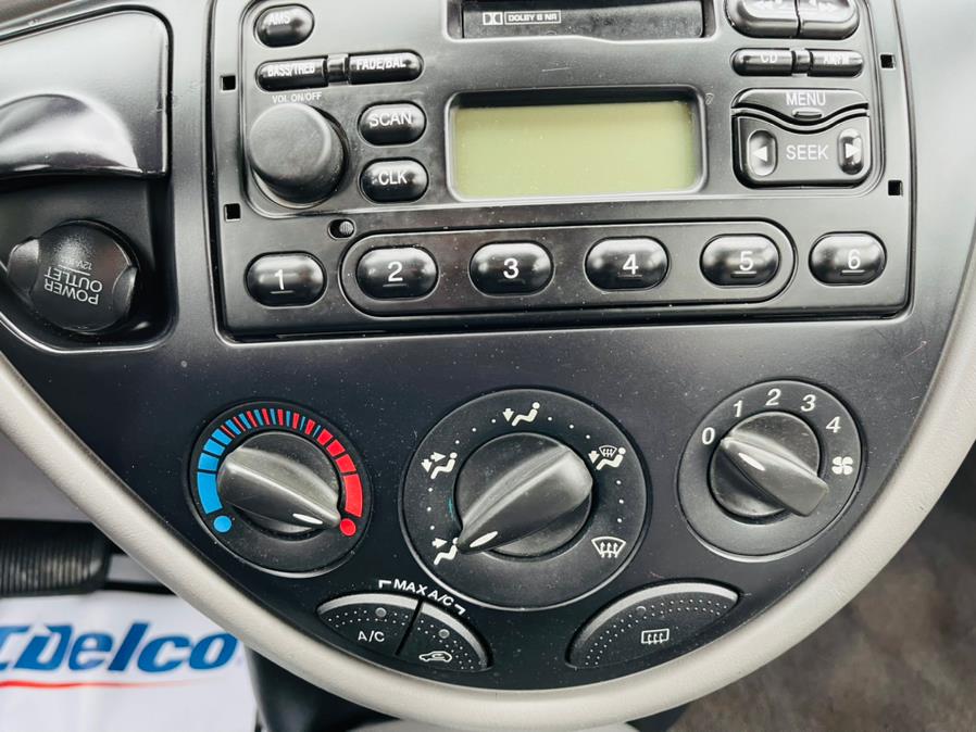 2002 Ford Focus 4dr Sdn LX Base, available for sale in New Britain, Connecticut | Supreme Automotive. New Britain, Connecticut 2002 Ford Focus 4dr Sdn LX Base, available for sale in New Britain, Connecticut | Supreme Automotive. New Britain, Connecticut