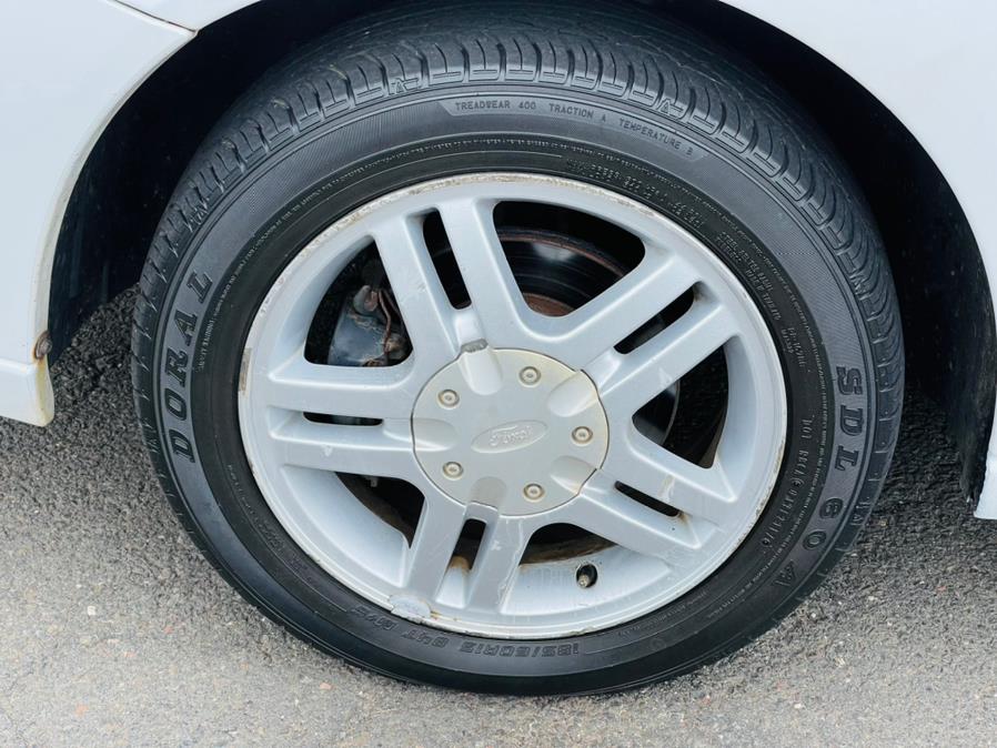 2002 Ford Focus 4dr Sdn LX Base, available for sale in New Britain, Connecticut | Supreme Automotive. New Britain, Connecticut 2002 Ford Focus 4dr Sdn LX Base, available for sale in New Britain, Connecticut | Supreme Automotive. New Britain, Connecticut