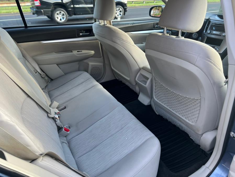Used Subaru Outback 4dr Wgn H4 Auto 2.5i 2014 | Main Auto of Berlin. Berlin, Connecticut Used Subaru Outback 4dr Wgn H4 Auto 2.5i 2014 | Main Auto of Berlin. Berlin, Connecticut