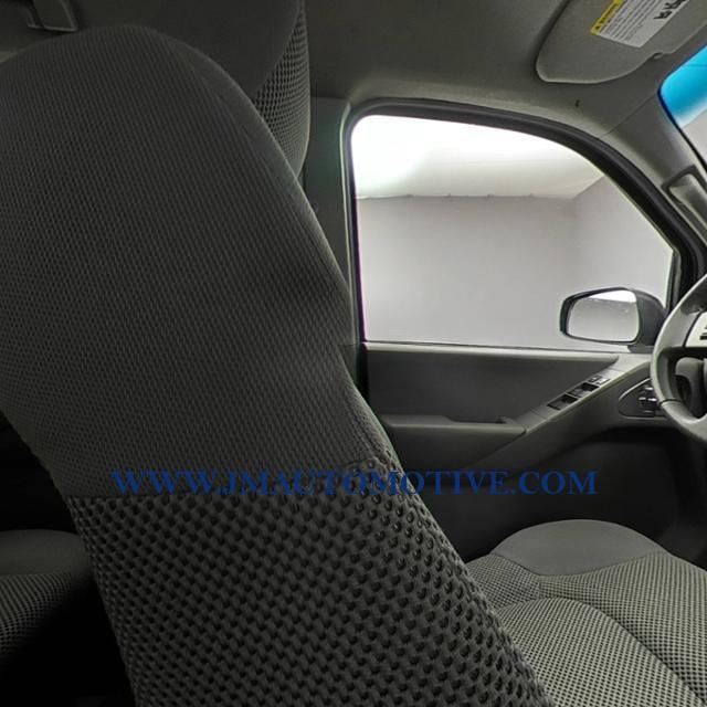 2012 Nissan Frontier 4WD Crew Cab SWB Auto SV, available for sale in Naugatuck, Connecticut | J&M Automotive Sls&Svc LLC. Naugatuck, Connecticut 2012 Nissan Frontier 4WD Crew Cab SWB Auto SV, available for sale in Naugatuck, Connecticut | J&M Automotive Sls&Svc LLC. Naugatuck, Connecticut