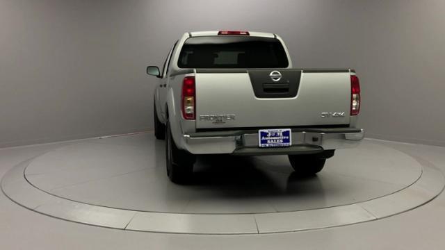 2012 Nissan Frontier 4WD Crew Cab SWB Auto SV, available for sale in Naugatuck, Connecticut | J&M Automotive Sls&Svc LLC. Naugatuck, Connecticut 2012 Nissan Frontier 4WD Crew Cab SWB Auto SV, available for sale in Naugatuck, Connecticut | J&M Automotive Sls&Svc LLC. Naugatuck, Connecticut