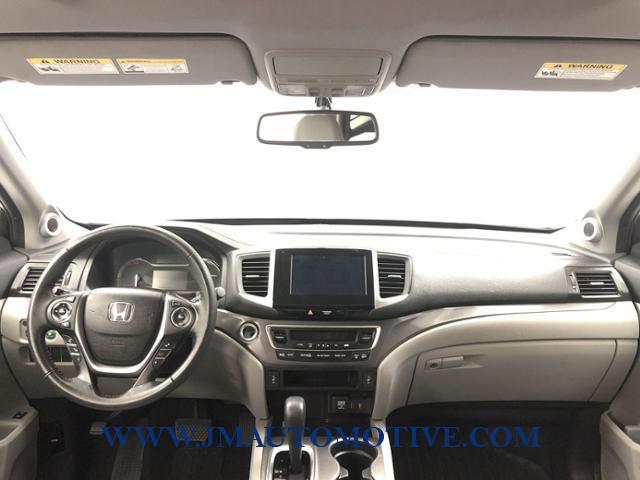 Used Honda Pilot EX-L AWD 2017 | J&M Automotive Sls&Svc LLC. Naugatuck, Connecticut Used Honda Pilot EX-L AWD 2017 | J&M Automotive Sls&Svc LLC. Naugatuck, Connecticut