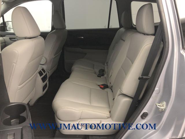 Used Honda Pilot EX-L AWD 2017 | J&M Automotive Sls&Svc LLC. Naugatuck, Connecticut Used Honda Pilot EX-L AWD 2017 | J&M Automotive Sls&Svc LLC. Naugatuck, Connecticut
