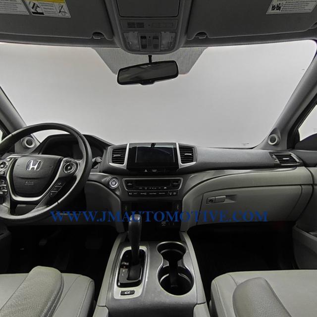 Used Honda Pilot EX-L AWD 2017 | J&M Automotive Sls&Svc LLC. Naugatuck, Connecticut Used Honda Pilot EX-L AWD 2017 | J&M Automotive Sls&Svc LLC. Naugatuck, Connecticut